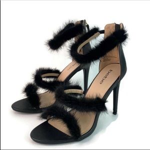 NWOT Bebe Berdine Black Faux Fur Heels